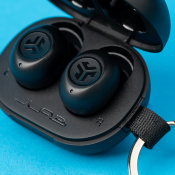 Навушники TWS Jlab JBuds Mini Black (IEUEBJBMINIRBLK124) 11 – techzone.com.ua