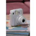 Фотокамера миттєвого друку Fujifilm Instax Mini 12 Clay White (16806121) 9 – techzone.com.ua