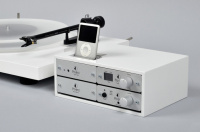 Стойка настольная Pro-Ject Design Box 4 IP White 2 – techzone.com.ua Стойка настольная Pro-Ject Design Box 4 IP White 2 – techzone.com.ua