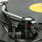 Проигрыватель виниловых пластинок Lenco L-3808 (Black) A003073 11 – techzone.com.ua Проигрыватель виниловых пластинок Lenco L-3808 (Black) A003073 11 – techzone.com.ua