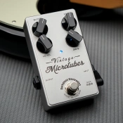 Педаль Darkglass Electronics Vintage Microtubes 3 – techzone.com.ua
