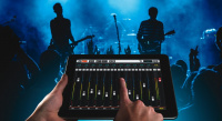 Микшерный пульт Soundcraft Ui12 4 – techzone.com.ua Микшерный пульт Soundcraft Ui12 4 – techzone.com.ua