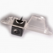 Штатна камера заднього виду IL Trade 9895, KIA 3 – techzone.com.ua Штатна камера заднього виду IL Trade 9895, KIA 3 – techzone.com.ua