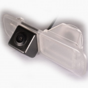 Штатная камера заднего вида IL Trade 9895, KIA 2 – techzone.com.ua Штатная камера заднего вида IL Trade 9895, KIA 2 – techzone.com.ua