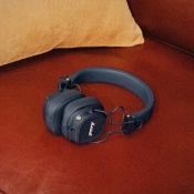 Оригінальні навушники Marshall Major V Midnight Blue (1008144) 6 – techzone.com.ua Оригінальні навушники Marshall Major V Midnight Blue (1008144) 6 – techzone.com.ua