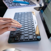 Клавіатура та миша JLab GO Mouse-Keyboard Set (IEUKMGOBUNDLE4) 4 – techzone.com.ua Клавіатура та миша JLab GO Mouse-Keyboard Set (IEUKMGOBUNDLE4) 4 – techzone.com.ua