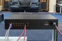 Предварительный усилитель Atoll PR100SE black 4 – techzone.com.ua Предварительный усилитель Atoll PR100SE black 4 – techzone.com.ua