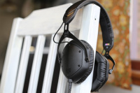 DJ-наушники V-Moda Crossfade M-100 Black 3 – techzone.com.ua DJ-наушники V-Moda Crossfade M-100 Black 3 – techzone.com.ua