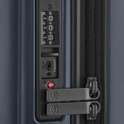 Чемодан Victorinox Travel AIROX/Dark Blue S Маленький Vt610921 4 – techzone.com.ua Чемодан Victorinox Travel AIROX/Dark Blue S Маленький Vt610921 4 – techzone.com.ua