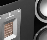Акустика Audiovector QR 3 Black Piano 2 – techzone.com.ua Акустика Audiovector QR 3 Black Piano 2 – techzone.com.ua