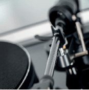 Проигрыватель виниловых пластинок Elac Miracord 50 Black 5 – techzone.com.ua Проигрыватель виниловых пластинок Elac Miracord 50 Black 5 – techzone.com.ua