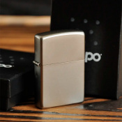 Запальничка Zippo 205 CLASSIC satin chrome 7 – techzone.com.ua Запальничка Zippo 205 CLASSIC satin chrome 7 – techzone.com.ua