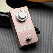 Педаль для гітари Darkglass Electronics Duality Fuzz DFZ 4 – techzone.com.ua Педаль для гітари Darkglass Electronics Duality Fuzz DFZ 4 – techzone.com.ua