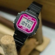 Жіночий годинник Casio Timeless Digital LA-20WH-4AEF 4 – techzone.com.ua