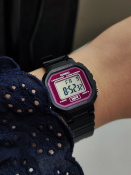 Жіночий годинник Casio Timeless Digital LA-20WH-4AEF 5 – techzone.com.ua