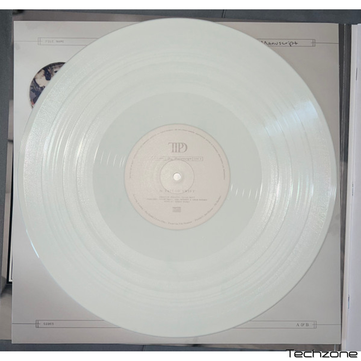 Вінілова платівка Taylor Swift - The Tortured Poets Department (Colored Vinyl) [2LP] 7 – techzone.com.ua