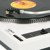 Проигрыватель виниловых пластинок Lenco L-3808 (White) A002309 10 – techzone.com.ua Проигрыватель виниловых пластинок Lenco L-3808 (White) A002309 10 – techzone.com.ua