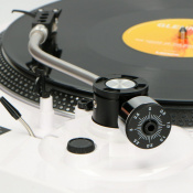 Проигрыватель виниловых пластинок Lenco L-3808 (White) A002309 11 – techzone.com.ua Проигрыватель виниловых пластинок Lenco L-3808 (White) A002309 11 – techzone.com.ua