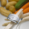 Картоплечистка Victorinox Potato 7.6074 2 – techzone.com.ua