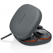 Навушники з мікрофоном Bowers & Wilkins PX8 McLaren Edition 4 – techzone.com.ua Навушники з мікрофоном Bowers & Wilkins PX8 McLaren Edition 4 – techzone.com.ua