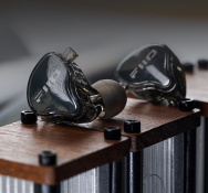 Навушники FIIO JD10 Transparent Black 4 – techzone.com.ua Навушники FIIO JD10 Transparent Black 4 – techzone.com.ua