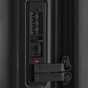 Чемодан Victorinox AIROX/Black Маленький Vt612497 7 – techzone.com.ua Чемодан Victorinox AIROX/Black Маленький Vt612497 7 – techzone.com.ua