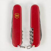 Складаний ніж Victorinox CLIMBER MAT червоний матовий лак з жовт.лого 1.3703.M0008p 4 – techzone.com.ua Складаний ніж Victorinox CLIMBER MAT червоний матовий лак з жовт.лого 1.3703.M0008p 4 – techzone.com.ua