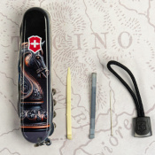 Складаний ніж Victorinox HUNTSMAN ZODIAC Шаховий кінь 1.3713.3.Z5310pk 8 – techzone.com.ua Складаний ніж Victorinox HUNTSMAN ZODIAC Шаховий кінь 1.3713.3.Z5310pk 8 – techzone.com.ua