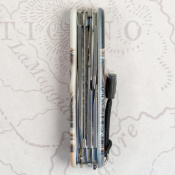 Складной нож Victorinox HUNTSMAN ZODIAC Шахматный конь 1.3713.3.Z5310pk 15 – techzone.com.ua Складной нож Victorinox HUNTSMAN ZODIAC Шахматный конь 1.3713.3.Z5310pk 15 – techzone.com.ua