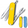 Складной нож Victorinox CLASSIC SD UKRAINE сине-желтый 0.6223.8G.28 2 – techzone.com.ua