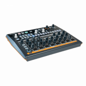 Драм-машина Arturia DrumBrute Impact 3 – techzone.com.ua Драм-машина Arturia DrumBrute Impact 3 – techzone.com.ua