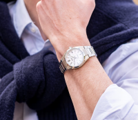 Чоловічий годинник Casio Edifice Automatic EFK-110D-7AER 8 – techzone.com.ua