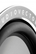 Центральний канал Audiovector QR C Black Piano 2 – techzone.com.ua Центральний канал Audiovector QR C Black Piano 2 – techzone.com.ua