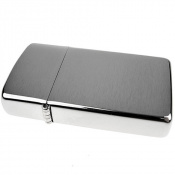Запальничка Zippo 1600 Slim Brushed Chrome 5 – techzone.com.ua Запальничка Zippo 1600 Slim Brushed Chrome 5 – techzone.com.ua