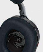 Наушники с микрофоном Bowers & Wilkins PX8 007 Limited Edition 8 – techzone.com.ua Наушники с микрофоном Bowers & Wilkins PX8 007 Limited Edition 8 – techzone.com.ua