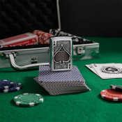 Запальничка Zippo 200 Ace Of Spades Emblem 49637 5 – techzone.com.ua Запальничка Zippo 200 Ace Of Spades Emblem 49637 5 – techzone.com.ua