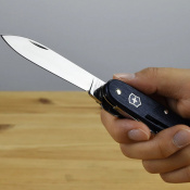 Складаний ніж Victorinox SYNERGY X ALOX 0.8226.22 4 – techzone.com.ua