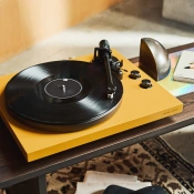 Програвач вінілу Argon Turntable MK2 Electric Amber 8 – techzone.com.ua