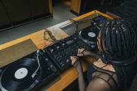 DJ-мікшер AlphaTheta euphonia 10 – techzone.com.ua DJ-мікшер AlphaTheta euphonia 10 – techzone.com.ua