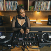 DJ-мікшер AlphaTheta euphonia 9 – techzone.com.ua DJ-мікшер AlphaTheta euphonia 9 – techzone.com.ua