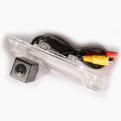 Штатна камера заднього виду IL Trade 9896, RENAULT 4 – techzone.com.ua Штатна камера заднього виду IL Trade 9896, RENAULT 4 – techzone.com.ua