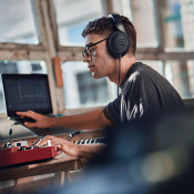 Навушники Sennheiser HD 400 PRO (700047) 6 – techzone.com.ua Навушники Sennheiser HD 400 PRO (700047) 6 – techzone.com.ua