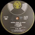 Вінілова платівка Elton John - Madman Across The Water [LP] 4 – techzone.com.ua