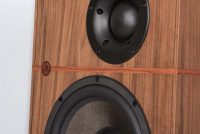 Акустика Revival Audio Atalante 5 Walnut 8 – techzone.com.ua Акустика Revival Audio Atalante 5 Walnut 8 – techzone.com.ua