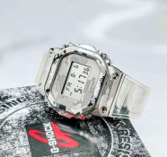 Чоловічий годинник Casio G-Shock GM-5600SCM-1ER 3 – techzone.com.ua Чоловічий годинник Casio G-Shock GM-5600SCM-1ER 3 – techzone.com.ua