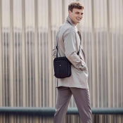 Мужская сумка Victorinox Travel TRAVEL ACCESSORIES 5.0/Black Vt610605 2 – techzone.com.ua Мужская сумка Victorinox Travel TRAVEL ACCESSORIES 5.0/Black Vt610605 2 – techzone.com.ua