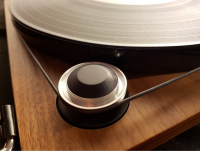 Програвач вінілових платівок Pro-Ject Essential III Recordmaster OM10 Walnut 3 – techzone.com.ua Програвач вінілових платівок Pro-Ject Essential III Recordmaster OM10 Walnut 3 – techzone.com.ua