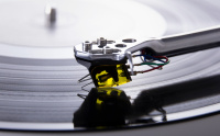 Проигрыватель виниловых пластинок Rega Planar 10 Aphelion 2 MC Matt white 9 – techzone.com.ua Проигрыватель виниловых пластинок Rega Planar 10 Aphelion 2 MC Matt white 9 – techzone.com.ua