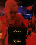 Портативная колонка Marshall Emberton III Black and Silver (1009773) 11 – techzone.com.ua Портативная колонка Marshall Emberton III Black and Silver (1009773) 11 – techzone.com.ua