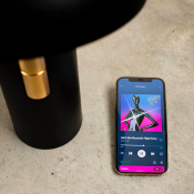 Настільна лампа з вбудованим динаміком Jaune Fabrique Alto Speaker lamp Deep Blue 4 – techzone.com.ua Настільна лампа з вбудованим динаміком Jaune Fabrique Alto Speaker lamp Deep Blue 4 – techzone.com.ua